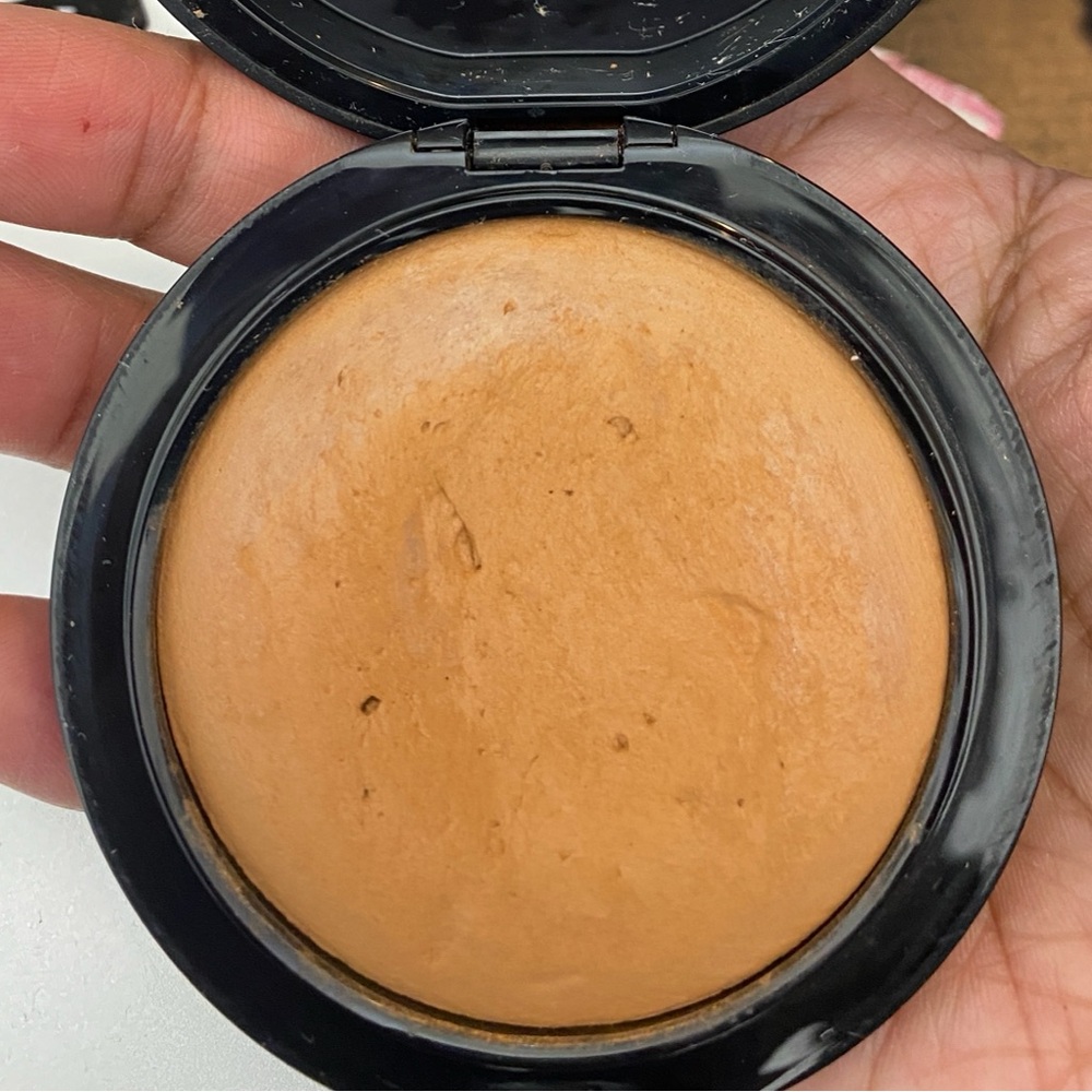 MAC Mineralize Skinfinish Natural Powder Dark Tan Bronzer Contour Compact Baked